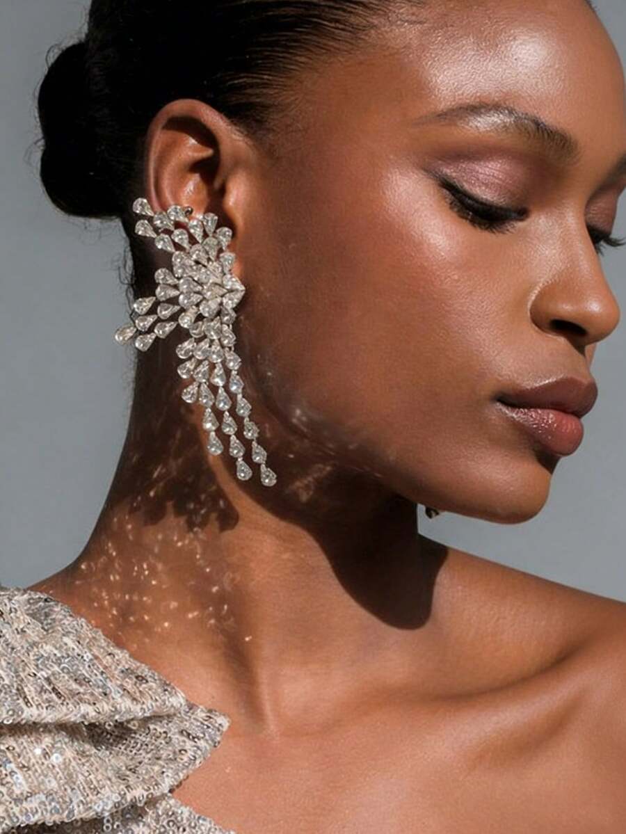 2pcs Sparkling Zirconia Wing Design Earrings, Fashionable Elegant Luxury Earrings - Silver - View 1