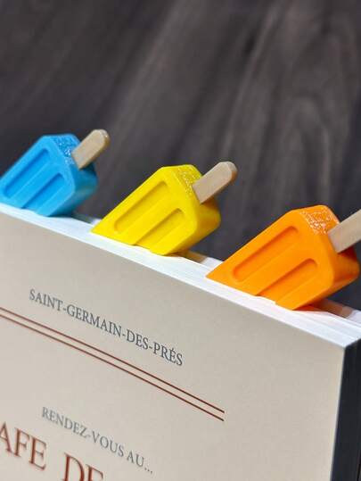 1 PC Cute Ice Cream Cone Bookmark With Ice Cream Scoops & Cone - Non-Slip Page Marker, Multi-Color (White, Orange, Yellow, Blue, Pink, Green, Red) Suitable For Books, Journals, Planners - Gift For Students, Office Workers, Book Lovers