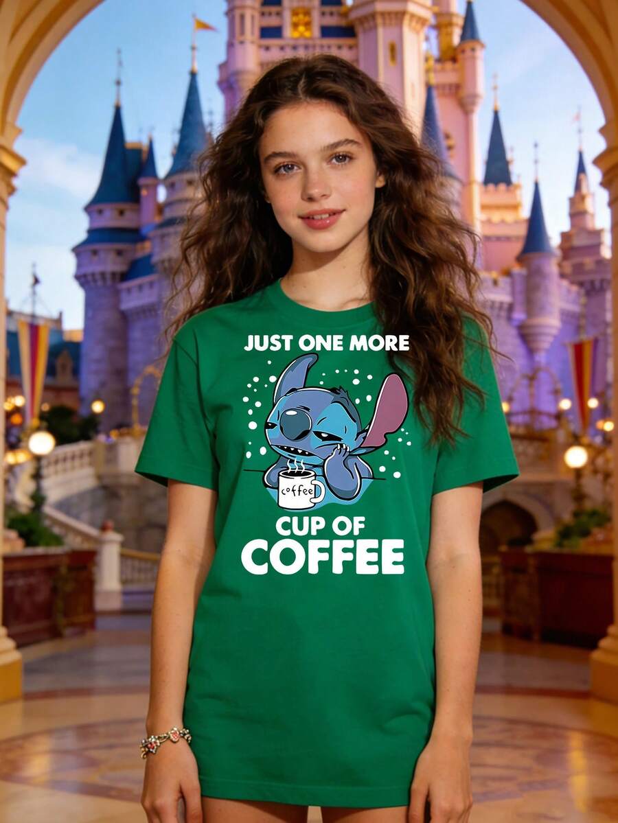 Disney Authorized Women's Casual Short Sleeve T-Shirt, Lilo & Stitch "Just One More Cup Of Coffee" Print, Cozy Casual Style, Breathable Comfortable Fabric, Machine Washable, All-Match For Daily Wear - màu xanh lá - Xem 1