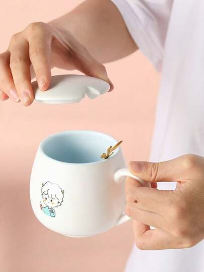 1pc Ceramic Mug, Household Breakfast Cup, Milk Cup With Lid & Spoon, Coffee Cup, High-Quality, Suitable For Students & Couples