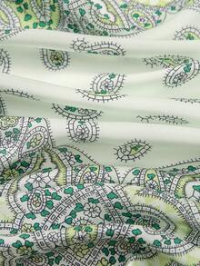 1条简约印花70厘米方形围巾，新款春季女士头巾，多功能腰带、头巾、时尚领巾 - 綠色 - 查看 3