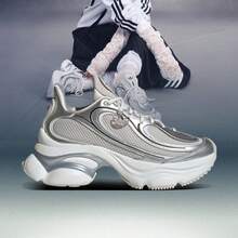 Adidas Originals OZVENUZ W 男女通用休闲低帮运动鞋 KI0557 - 銀色 - 查看 1