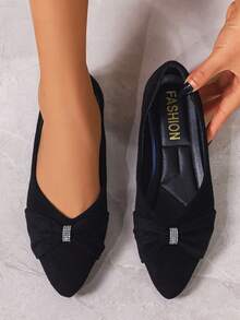 Zapatos de ballet con punta puntiaguda, adornados con un lazo de cristales, de bajo empeine, adecuados para primavera y otoño, tallas grandes para mujer - Negro - Ver 4