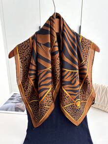 1pc Paisley Pattern Printed Faux Silk 70cm Square Scarf, Men's Bandana, Versatile Neck Scarf, Sun Protection - Coffee Brown - View 2