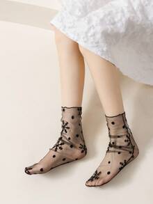 1 Pair Women's Thin Mid-Calf Transparent Mesh Lace Socks, New Fashionable Breathable Design For Spring/Summer - Multicolor - View 2