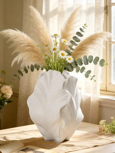 Unique Asymmetrical Crumpled Sculptural Resin Flower Vase, Modern Minimalist Waterproof Lightweight Decorative Vase For Home Decor, Elegant Artistic Design Aesthetic Table Centerpiece Vase For Living Room Dining Table Coffee Table Bedroom Home Office Shelf Entryway Mantel Console Table Kitchen Counter Bathroom Vanity Desktop Bookshelf, Non-Fading Fresh & Dried Flower Holder