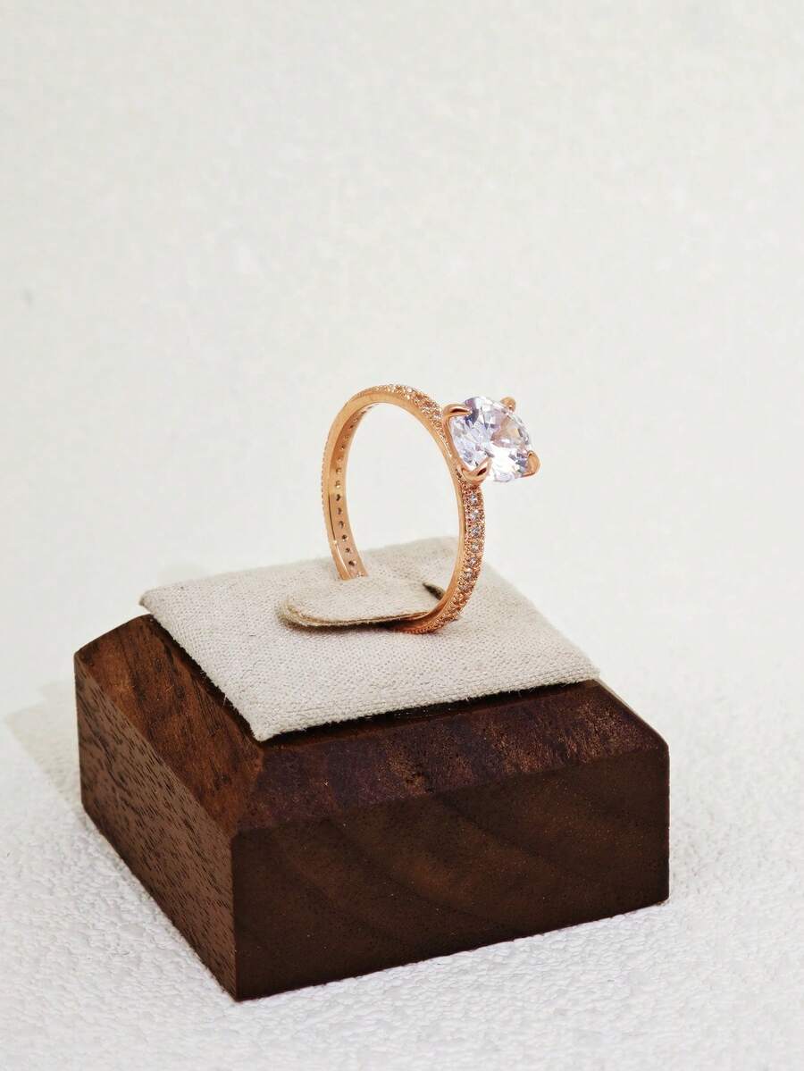 1pc Classic 4-Prong Round Cubic Zirconia Closed Ring, Luxurious Fully Paved Zirconia Setting, Suitable For Wedding, Couples - Rose Gold - View 1