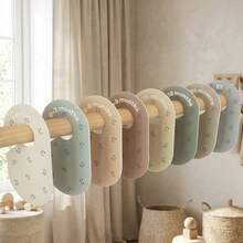 8件套婴儿衣柜分隔板 - 双面衣架收纳架，婴儿服装收纳架，婴儿房衣柜整理架，适合新生儿至2岁男孩女孩，新生儿礼物，房间装饰 - 彩色 - 查看 11