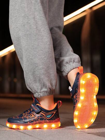 Fashion Children's Sports Shoes, Children & Teenagers Luminous Shoes USB Rechargeable LED 7-Color Lighting Upgraded Stable Version, Outdoor Street Cool Skateboard Shoes, Lightweight , Best Birthday Gift For Children & Teenagers, Easy To Clean And Maintain, Low-Top Round Toe Design, Suitable For Various Foot Types, Outdoor Sports Style, Enhance Flexibility, Suitable For Outdoor Activities, All-Season