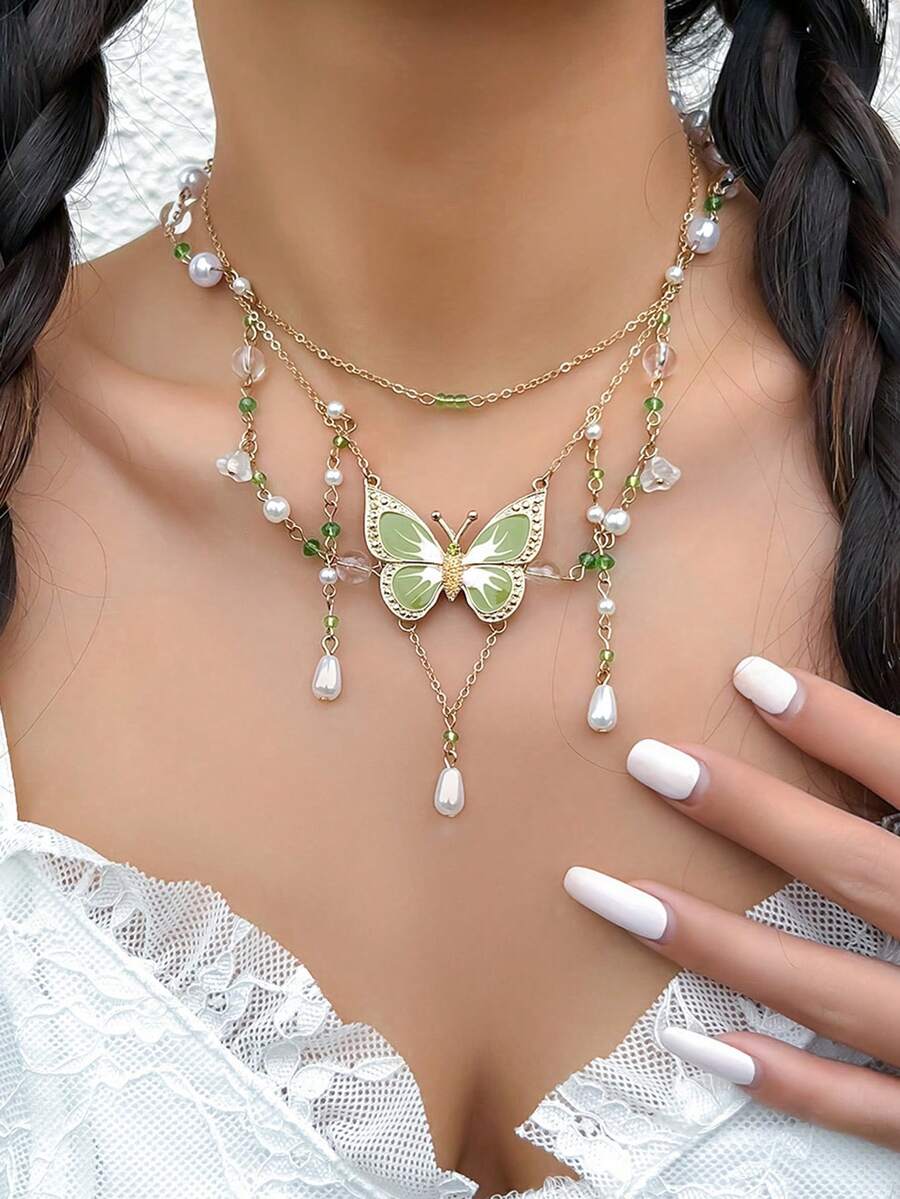 Vòng cổ choker hình bướm đính hạt tinh tế, thiết kế độc đáo, ngọt ngào, cá tính, gợi cảm dành cho cô nàng. - Nhiều màu - Xem 1
