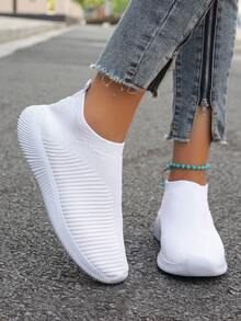 Women's Fashionable Solid Color Comfortable Breathable Slip-On Running Sneakers - White - View 5