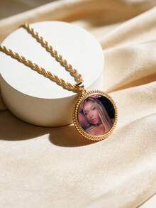 Customized Personalized Round Floral Color Photo Necklace, Hidden Photo Projection Jewelry For Women, Anniversary Graduation Birthday Jewelry Gift - Gold - View 6