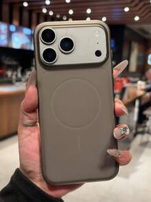 Luxury Ultra-Thin Matte Skin Feel Magnetic Wireless Charging Phone Case Compatible With IPhone 17 ProMax 17Pro 17 16ProMax 15Promax 14Pro Max 13 ProMax 16 15 14 Pro Simple Transparent PC Hard Back Cover Metal Key Protection Shell - Black - View 5