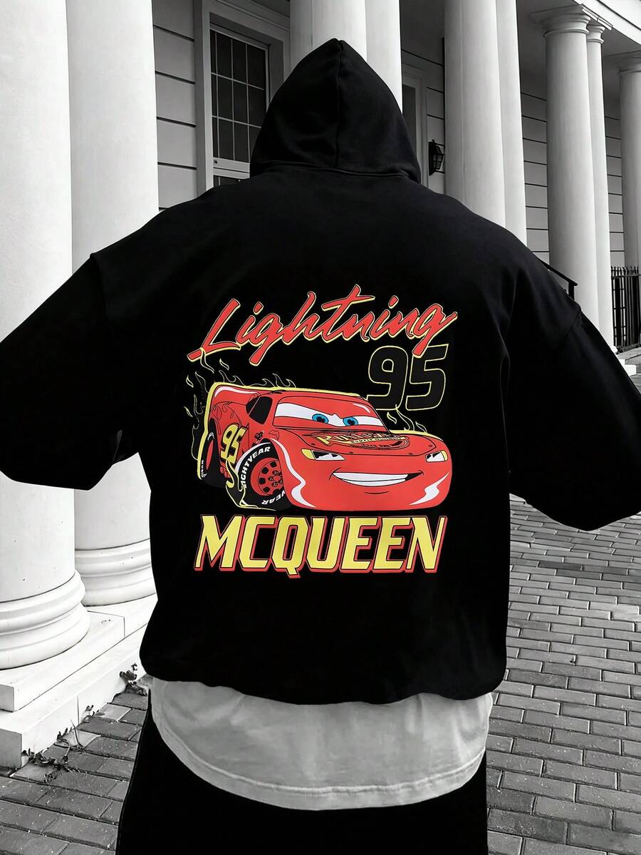 Disney Men's Casual Hoodie, Lightning McQueen 95 Flame Print, Bold Racing Design, Relaxed Fit, Ideal For Racing Fans & Dynamic Daily Style - màu đen - Xem 1