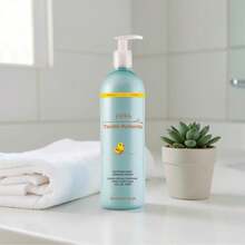 Jafra Tender Moments Crema Corporal Sólida para Bebé 500ml – Fórmula suave de rápida absorción que ayuda a mantener la piel hidratada y protegida todos los días. Textura cremosa y rendimiento prolongado, ideal para el cuidado diario después del baño. Presentación familiar de 500 ml, ideal para uso continuo en casa con calidad y delicadeza para tu bebé. - Hidratante - Ver 5