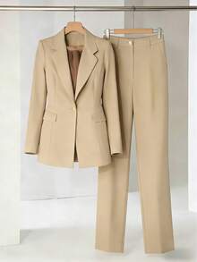 Blazer Set With Lining And Shoulder Pads, And Wide-Leg Trousers With Gold Button Detail. - 米色 - 查看 1