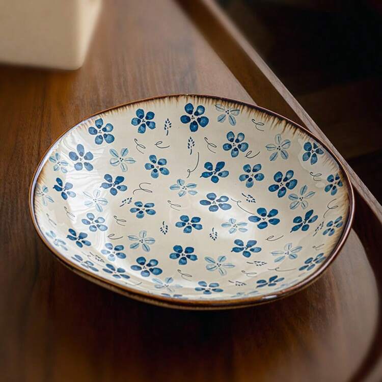 1 chiếc đĩa sứ hình dạng bất thường, đường kính 9 inch, dùng cho bữa ăn trong gia đình. - Xem 2