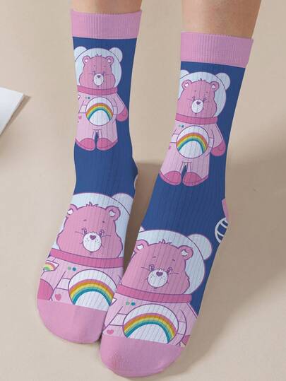 CARE BEARS 1双爱心熊女士个性化袜子，360度数码印花，图案包括有趣的快乐熊、许愿熊、爱心熊、天使熊、生气熊等等，时尚简约，适合日常穿着及毕业/生日礼物。