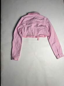 Áo khoác denim hồng dáng ngắn cho nữ, cổ bẻ, tay dài, điểm nhấn là cúc vàng, chất liệu không co giãn, dáng ngắn, thích hợp mặc ngoài vào mùa xuân. - Hồng - Xem 7