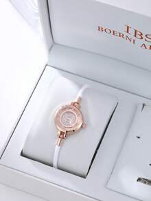 一套优雅的石英手表和珠宝配饰套装，包括一款时尚的圆形女士腕表和一条镶钻手链。 - 彩色 - 查看 7