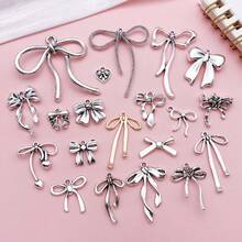 20 款可爱镂空合金蝴蝶结吊坠，DIY 吊坠和珠宝配件，适用于手工项链、手链和耳环。 - 弓 - 查看 8