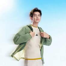 Adidas Men's TH LW WV JKT Woven Hooded Sports Jacket JZ8403 - Green - View 1