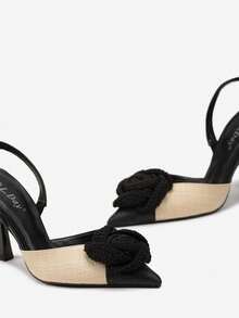 Tacones altos de moda con puntera puntiaguda y decoración floral 3D para mujer - Negro - Ver 4