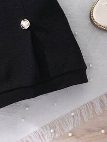 Set de 2 piezas: Blusa elegante con mangas abullonadas y botones de perla, y shorts casuales para adolescentes y niñas - Negro - Ver 7