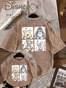 Disney Winnie The Pooh And Her Friends Are Playful And Funny Together, And They Are Printed Before And After The Decoration. A Fashionable Commuter Street Style Fashion Lovers' Old Washing Style Street  Men's And Women's T-Shirts - Màu Khaki - Xem 1