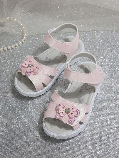 1双儿童凉鞋，适合女孩，新款夏季休闲时尚百搭圆头软底水钻蝴蝶平底凉鞋，女孩时尚平底凉鞋，宝宝公主鞋，2026款