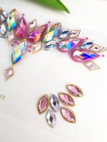 1张脸部水钻贴纸 - 粉色珠光闪亮钻石，金色粉末镶边，3D闪亮脸部和眼部妆容装饰贴纸，创意水钻配饰，适用于舞台/派对/音乐节妆容，高性价比脸部彩妆高光贴片 - 彩色 - 查看 4