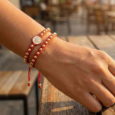 1pc Fashion Minimalist Jesus Beaded Bracelet, Copper Bead Bracelet, Jesus Pendant Bracelet, Gold Bead Bracelet, Red Woven Bracelet, Adjustable Red Bracelet, Suitable For Women's Daily Commute, Family Gift, Sister Gift, Birthday Gift, Valentine's Day Gift, Women's Gift, Anniversary Gift, Women's Christian Gift