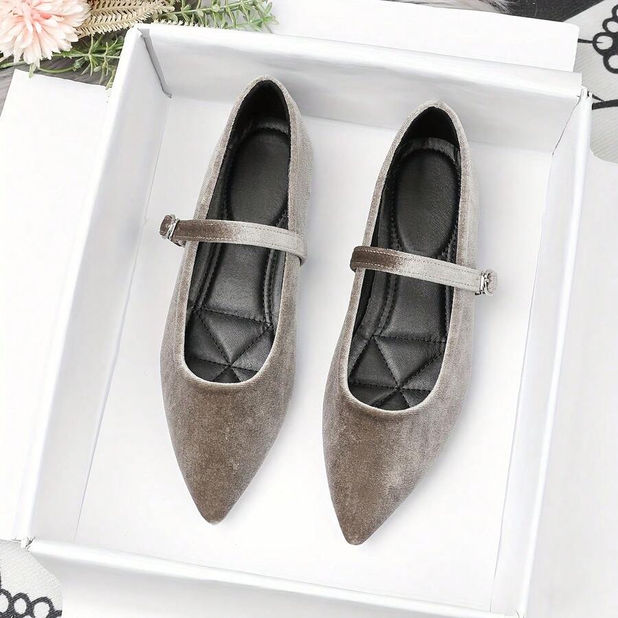 2026 Pointed Toe Mary Jane Shoes, Buckle Closure, Low Vamp Commuter Shoes For Women, All Season