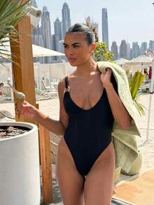 女士优雅纯色V领性感金属环装饰连体泳衣，高弹面料，适合海滩度假，春夏假期黑色 - 黑色 - 查看 2