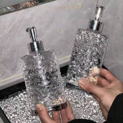 1pc Luxury Corrugated Plastic Shampoo Dispenser, Plastic Soap Dispenser, Countertop Cosmetic Water Bottle With Pump, Body Wash Container, Refillable Shampoo Body Wash Empty Bottle, Home Decor, Home And Hotel Use, Jar