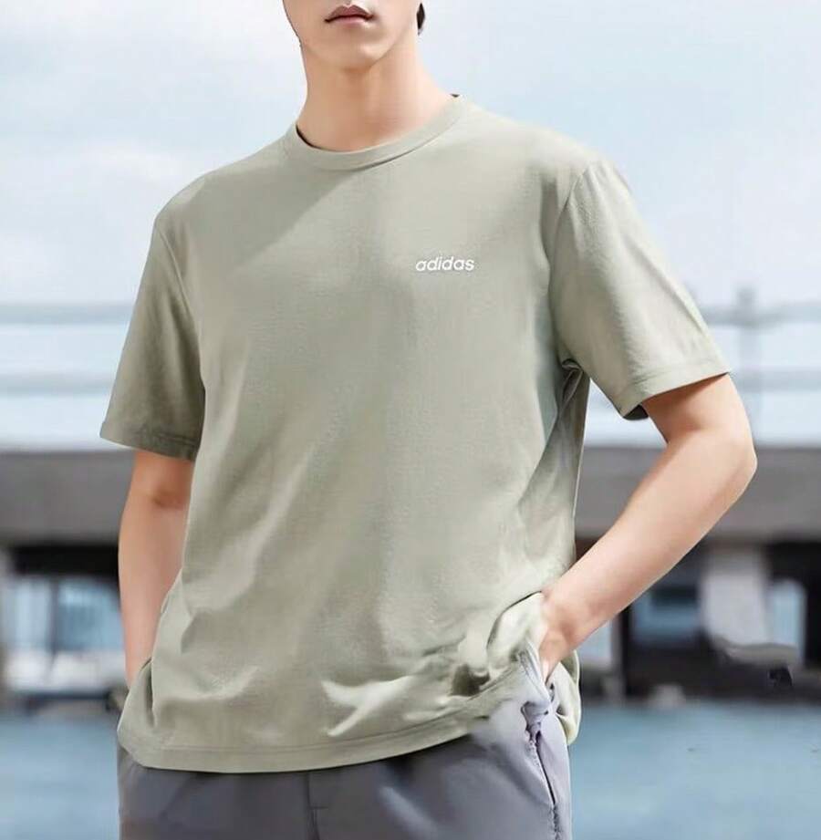 Adidas 男女通用新款透气休闲圆领T恤 - 灰綠色 - 查看 1