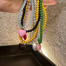 1条时尚简约玻璃珠项链，配ABS塑料心形吊坠，适合作为礼物或日常佩戴 - 愛心吊墜項鍊 - 查看 1