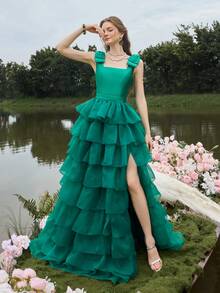 Faeriesty Elegante vestido de noche de mujer con tirantes anchos y volantes - Vestido con capas elegante con llamativos tirantes de hombro, encantadores acentos de lazo, falda de múltiples capas dramática, perfecto para fiestas, banquetes, bodas, bailes de graduación y eventos de gala de primavera - Verde Oscuro - Ver 6
