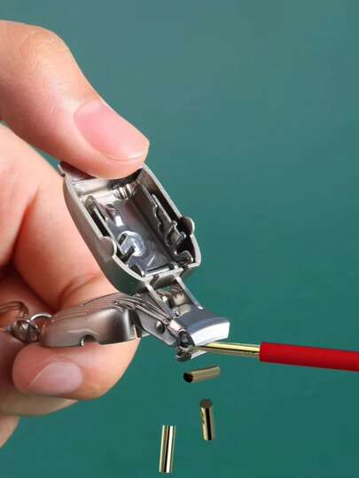 Mini Folding Nail Clippers Keychain - Ultra Compact Stainless Steel Nail Trimmer, Travel Nail Clipper Set For Men & Women, Pocket Grooming Tool, Outdoor Essentials