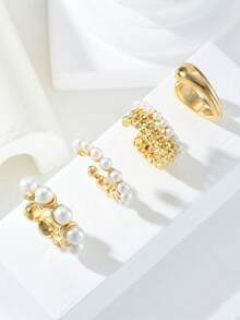 4件套夸张时尚复古硬币珍珠水滴宽夹式耳环套装，适合女性、情侣、度假、约会、日常、派对、婚礼，也是送给妈妈、朋友的礼物。 - 金黃色 - 查看 3