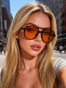 一副Y2K时尚眼镜，复古经典坏小子风格，适合街头、日常、节日、派对、送礼、街头风、海滩度假等场合。 - 彩色 - 查看 2