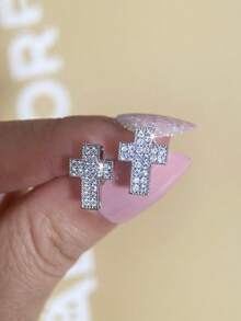 CVNANA 一对精美立方氧化锆十字耳钉，男女皆宜，男士饰品，男士礼物，女士耳环，周年纪念日/生日/情人节/母亲节/父亲节的精美礼物 - 十字架 - 查看 8
