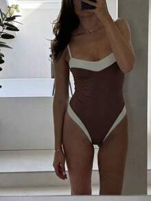 Áo tắm liền thân cạp cao màu đen trắng dành cho nữ, thiết kế cạp cao với viền tương phản, thích hợp mặc đi biển vào mùa hè. - màu nâu - Xem 2