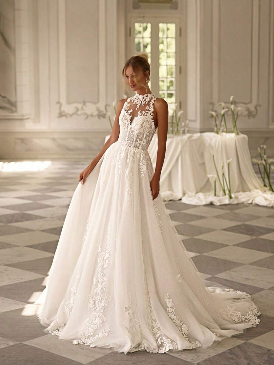 Vintage High Neck Halter Lace Illusion Tulle Backless Wedding Dress, Elegant Bridal Gown, Wedding Dresses For Bride, Elegant And Comfortable, Formal Dresses For Women, Suitable For Wedding, Party, Vacation, Bride, Formal Occasions, Dinner Dress, Prom Dress, After-Party Dress, Homecoming Dress, Cocktail Party, Birthday Party, Ceremony - 白色 - 查看 1