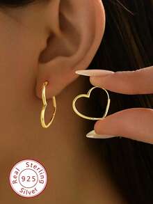 1对S925纯银简约耳环，高品质珠宝礼品，适合女性日常佩戴 - 愛心耳圈 - 查看 1