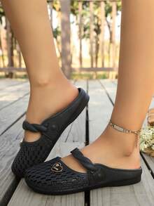 Pantuflas transpirables de moda, sandalias de verano con diseño de corazón hueco, nuevas mulas cerradas sin talón - Negro - Ver 11