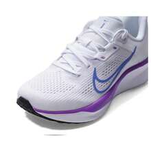 女士舒适减震日常户外运动跑步鞋，WMNS NIKE QUEST 6 跑步鞋，FD6034-113 - 白/寶石紅/黑/亮紫羅蘭 - 查看 8