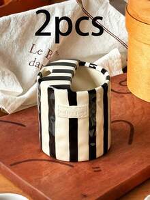 1个竖条纹陶瓷带柄咖啡杯，不对称造型陶瓷杯，简约欧式风格，手工制作，美观实用，可作茶杯、咖啡杯，多用途，保温，适合居家、餐厅、咖啡馆、聚会及礼品。 - 彩色 - 查看 14