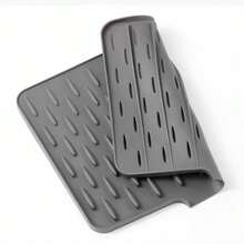 多功能硅胶沥水垫，适用于厨房台面 - 水槽导流垫，可用于沥干碗碟，并具有耐热锅垫功能 - 彩色 - 查看 9