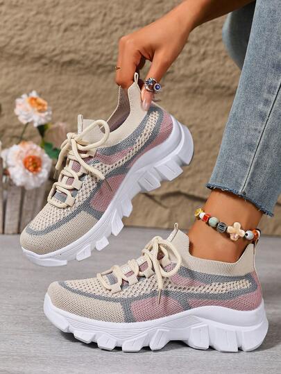 2026 女士时尚运动鞋，休闲轻便低帮系带步行网球鞋，带减震 EVA 鞋垫和 PVC 鞋底，纯色，平头，可机洗